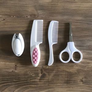 Newborn/Infant Comb & Clipper Set